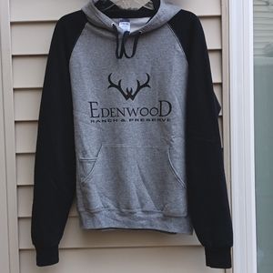 EDENWOOD Woman's Hoodie, size M